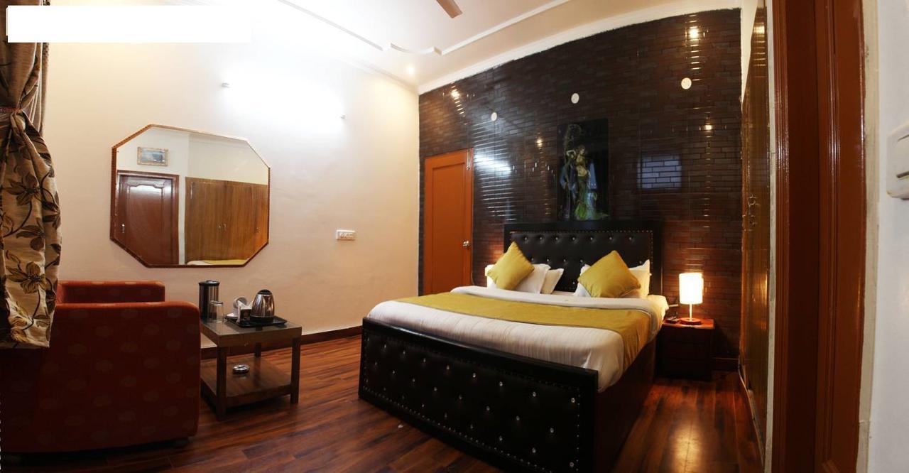 Divyansh Hotel Νταραμσάλα Εξωτερικό φωτογραφία